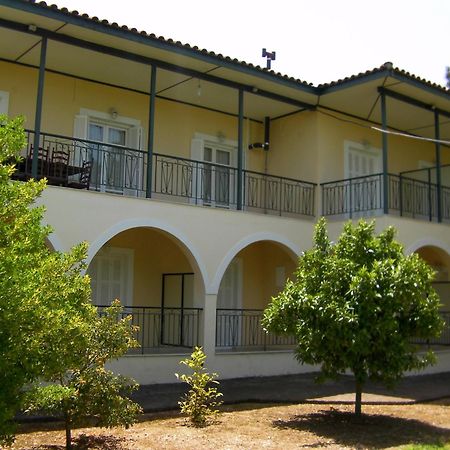 Kivotos Villa Studios Roda  Buitenkant foto